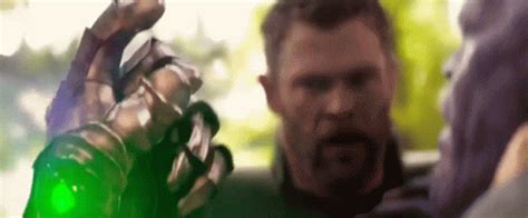 Thanos Avengers GIF - Thanos Avengers Chris Hemsworth - Discover ...