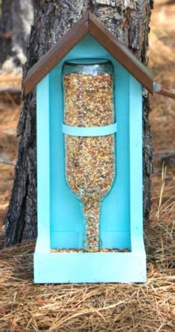 Bird Feeder Using A Bottle – Free Woodworking Plan.com