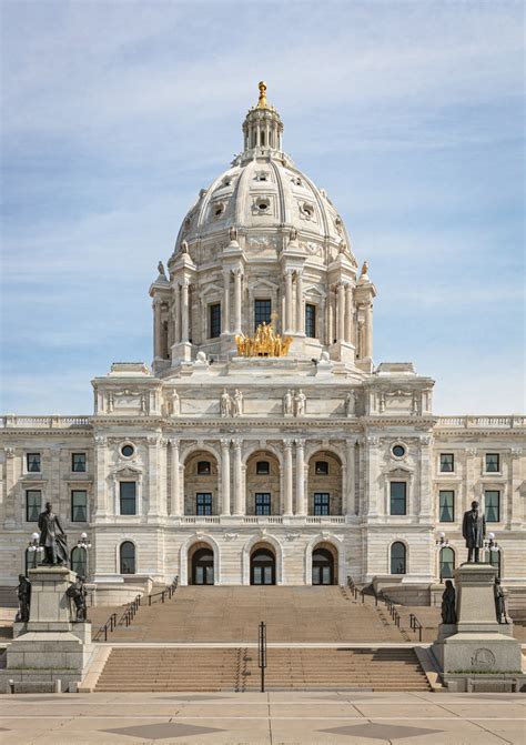 Minnesota Capitol Gets a Facelift - Traditional Building