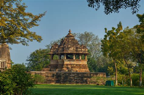 Temple of Khajuraho, Khajuraho, Madhya … – License image – 71410131 ...