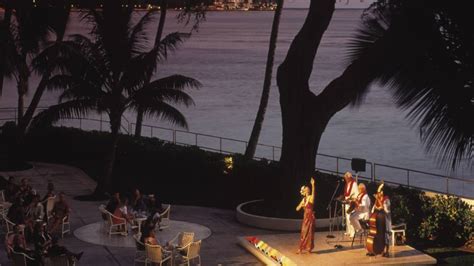 Halekulani - Hand-picked Hotel in Hawaii - Hayes & Jarvis