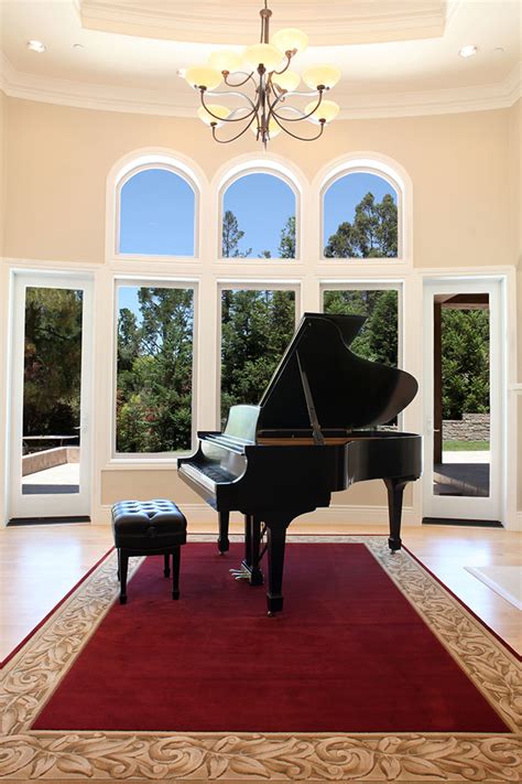 Have Your Piano Moved With Great Care And Perfection! - Davis Piano Moving