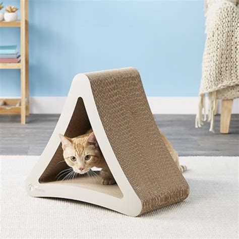 The Best Cardboard Cat Scratchers: Top Ten Choices of 2021 | Happy Cat ...