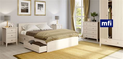 White oak bedroom furniture | VictoriaPlum.com