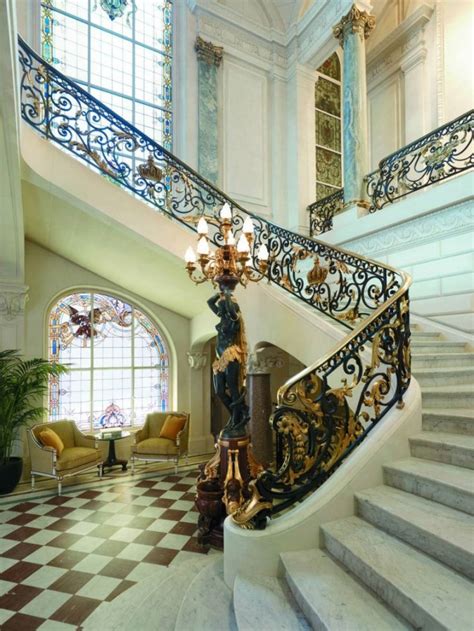 16 Outstanding Mansion Staircase Designs - Top Dreamer