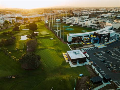 Topgolf gives sneak preview of new El Segundo golf course, driving ...