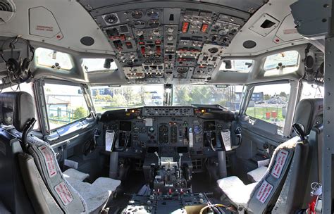 Boeing 737–500 cockpit, Virtuālās tūres | airBaltic - favori… | Flickr