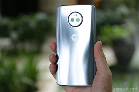 Moto X4 Review: A Great, But Slightly Behind The Curve Mid-ranger ...