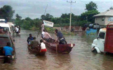 10,000 displaced flood victims find shelter in Benue - Daily Post Nigeria