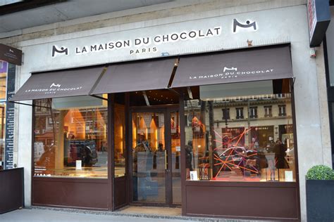 Chocolate Tour - 1st stop at La Maison du Chocolat | Chocolat maison, Maison, Louvre