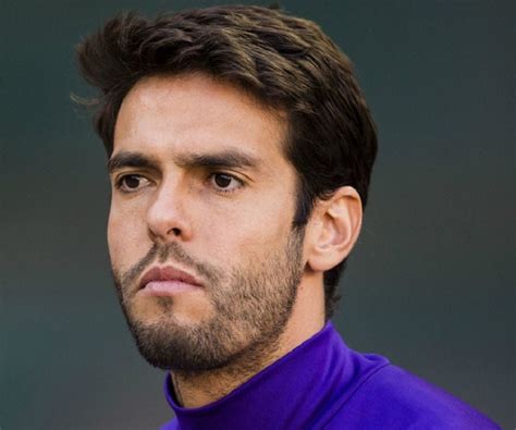 Kaká Biography - Facts, Childhood, Family Life & Achievements