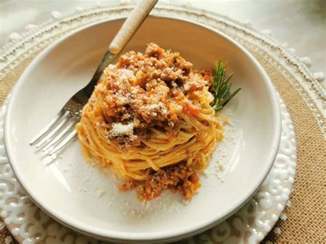 Tajarin Pasta with Beef Sausage. – The Pasta Project