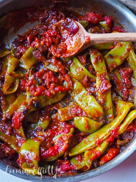 Roman Romano Beans recipe @ Not Quite Nigella