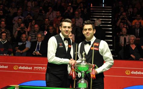 World Championship Semi-Final: Ronnie O'Sullivan vs Mark Selby - SnookerHQ.com