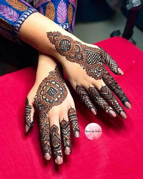 Aggregate more than 79 new mehndi design simple 2023 - seven.edu.vn