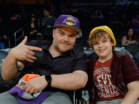 Jack Black and Son at LA Lakers Game March 2017 | POPSUGAR Celebrity ...