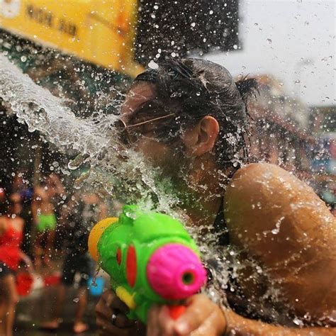 Get Wet at Montreal’s Summer Watergun Fight - Montreall.comMontreall.com