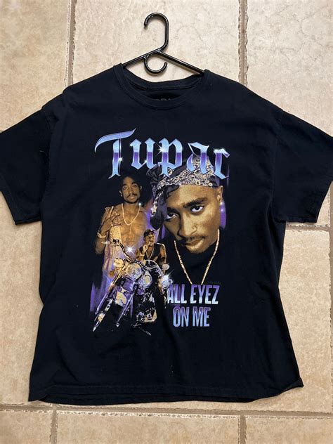 Vintage Tupac T-shirt - Etsy