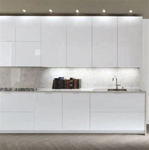 Frameless White High Gloss Doors for a Modern Kitchen