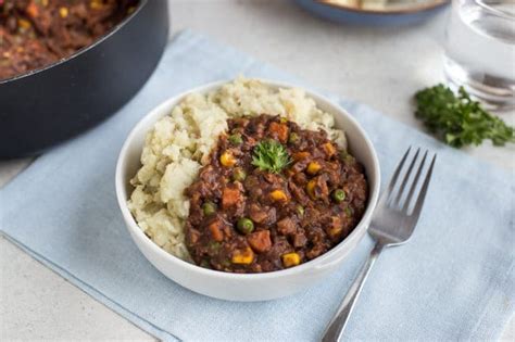 Vegetarian Savoury Mince - Easy Cheesy Vegetarian