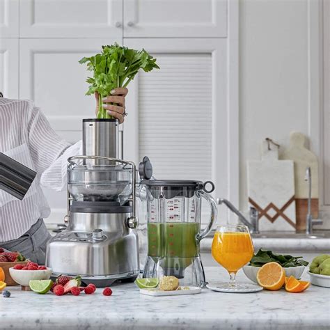 Best juicer 2022: our top 10 for apples, celery, and more | Real Homes