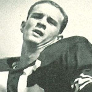 Paul Krause - Age, Family, Bio | Famous Birthdays