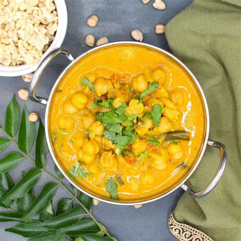 Chickpea Curry - Holy Cow Vegan