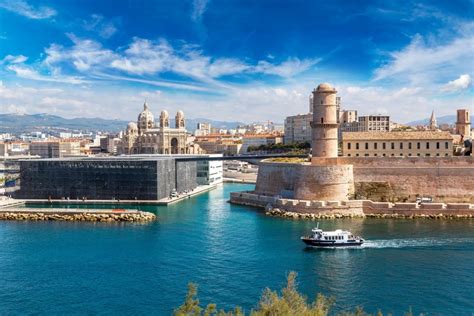 Séjour Découverte en Provence avec Marseille, Cassis, la Camargue... - Les Voyages de Micheline