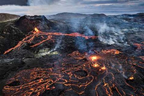 The BEST Fagradalsfjall Volcano Tours 2024 - FREE Cancellation | GetYourGuide