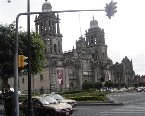 The Zocalo is the heart of Mexico City - MexConnect