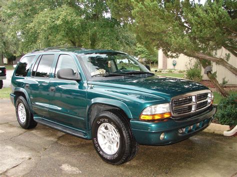 2003 Dodge Durango - Information and photos - MOMENTcar