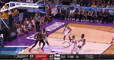 College Basketball Report on Twitter: "Houston vs San Diego State (2018 ...