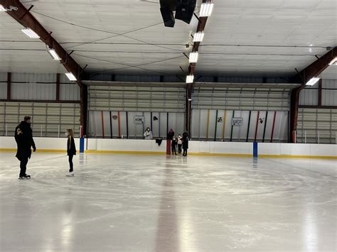 Idaho Falls Figure Skating Club visited by Olympic medalist ...