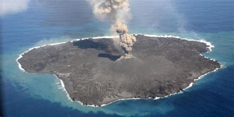 This Japanese Island Has Grown 11 Times Bigger In Just 15 Months Thanks ...