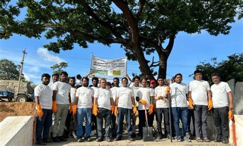 Swachh Abhiyan at Tungabhadra bathing ghat in Hampi - hospet.online