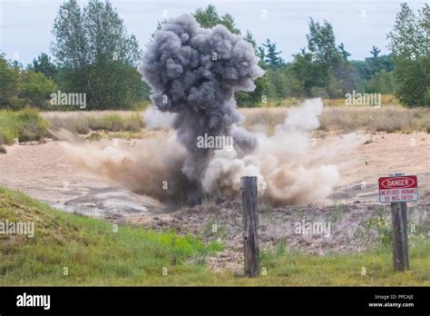 Fragmentation Hand Grenade Stock Photos & Fragmentation Hand Grenade Stock Images - Alamy