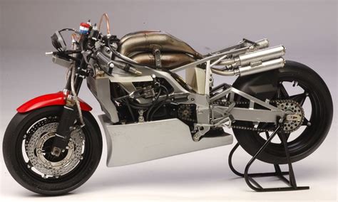 1984 Honda NSR500 | Super autos, Motorrad, Modell