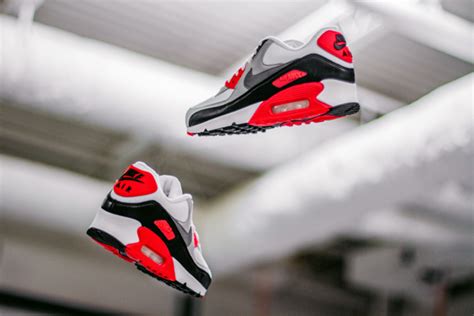 Nike Air Max 90 'Infrared' - WearTesters