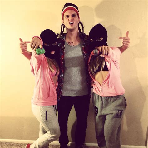 "Srang breaaaak" spring breakers costumes #Halloween #dressup #college ...