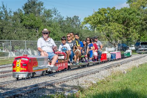 Train rides offered at Tradewinds Park in Broward - South Florida on the Cheap