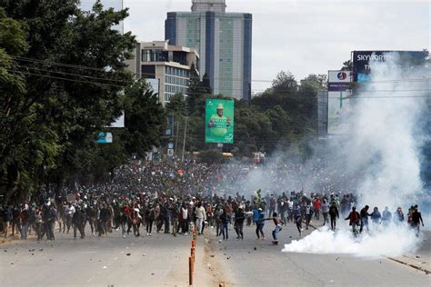 Kenya protests live: President vows to restore order after deadly tax hike demonstrations - BBC News