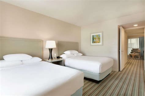 Embassy Suites by Hilton San Juan Hotel & Casino Reviews, Deals & Photos 2024 - Expedia