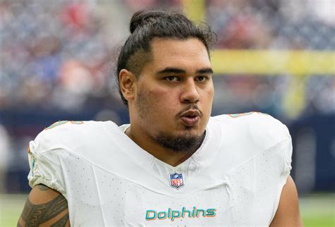 Brandon Pili makes Miami Dolphins’ 53-man roster as undrafted rookie ...