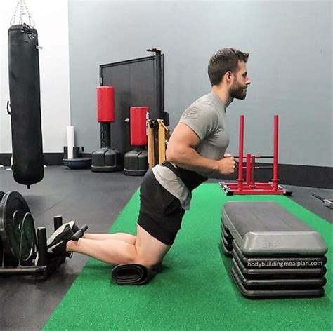 Nordic Hamstring Curl From Beginner To Advanced