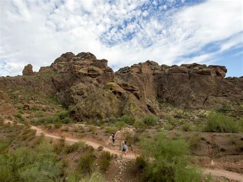 10 of the Best Hiking Trails in Phoenix, Arizona - Flavorverse