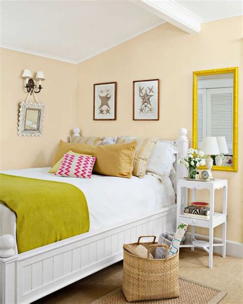 15 Paint Colors for Small Rooms - Painting Small Rooms