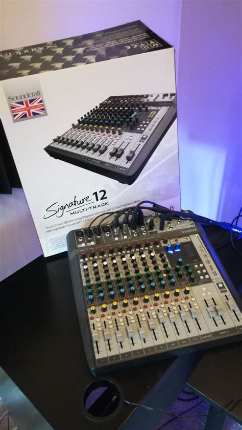 Signature 12 MTK - Soundcraft Signature 12 MTK - Audiofanzine