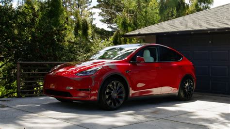 Tesla Model Y 'Juniper' upgrade coming after 'Highland' Model 3 with ...