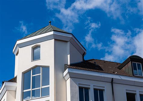 Roof Fixtures: Spires, Turrets, Cupolas and Gargoyles