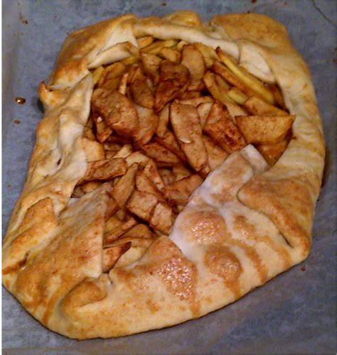 Freeform Apple Tart | Utterly Scrummy Food For Families